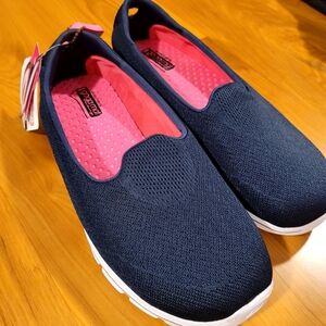 Skechers Women's Navy and Pink Slip-On Sneakers